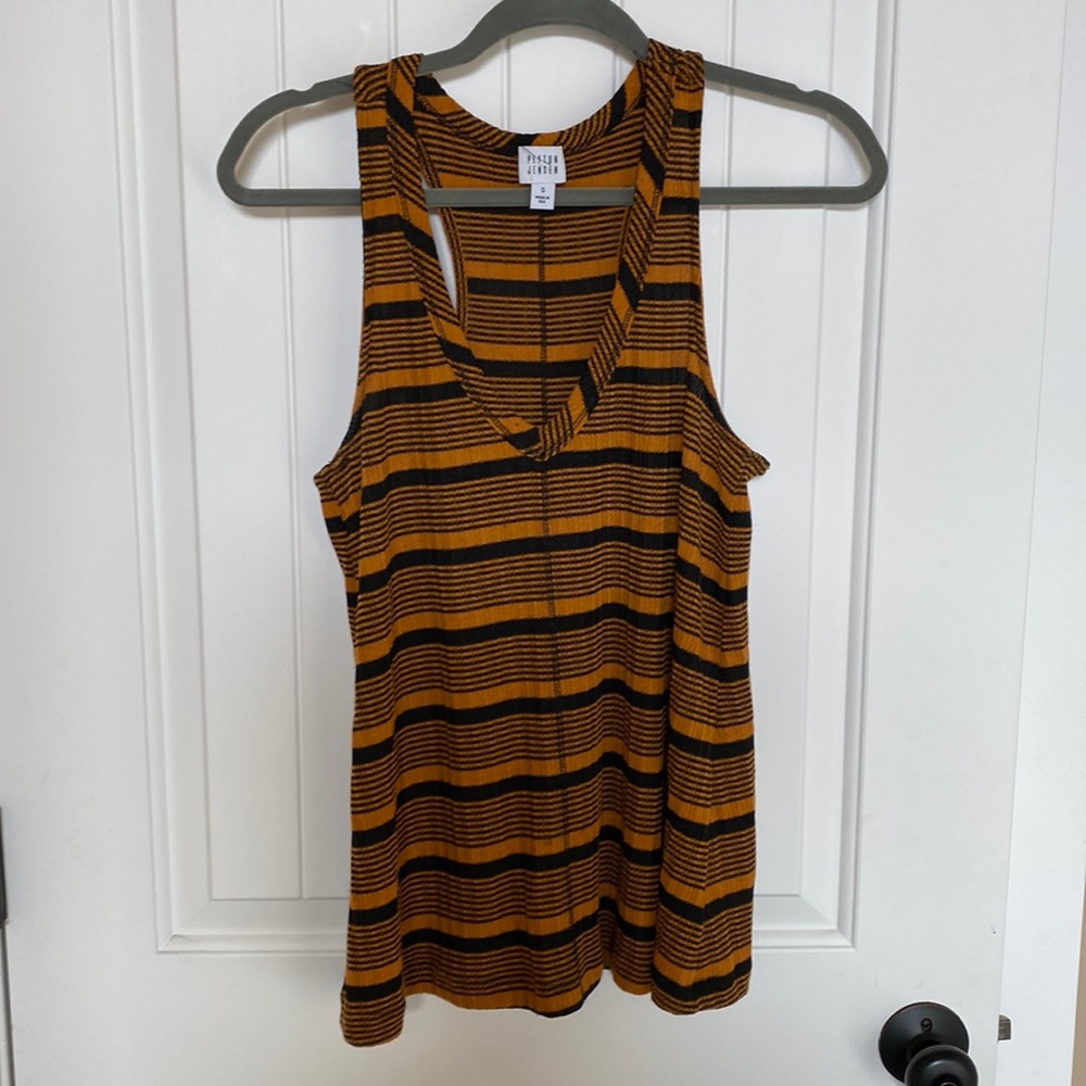 Peyton Jensen Evereve, tank, mustard and black size small